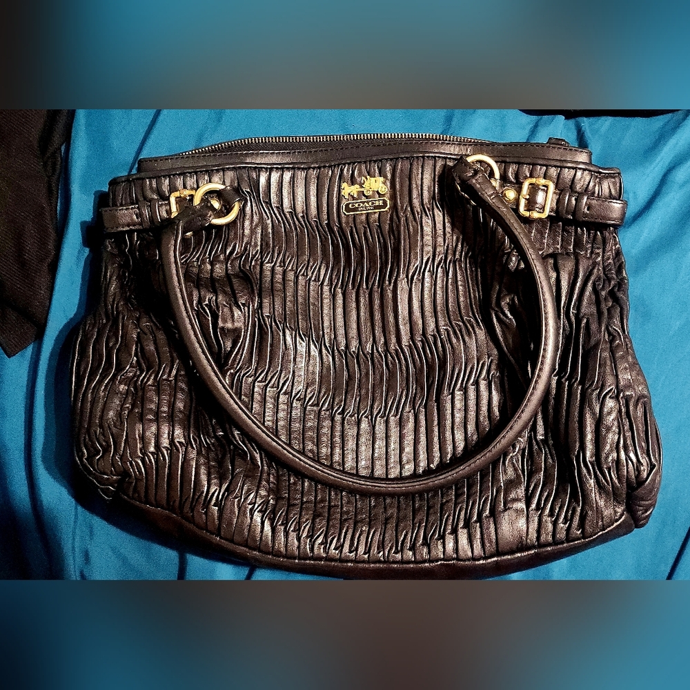 Coach Black Leather Women's Bag